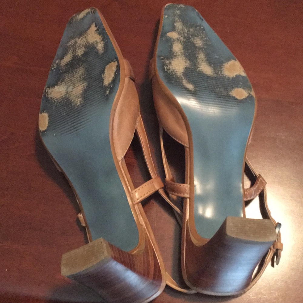 Shoes - Picture 5 of 5